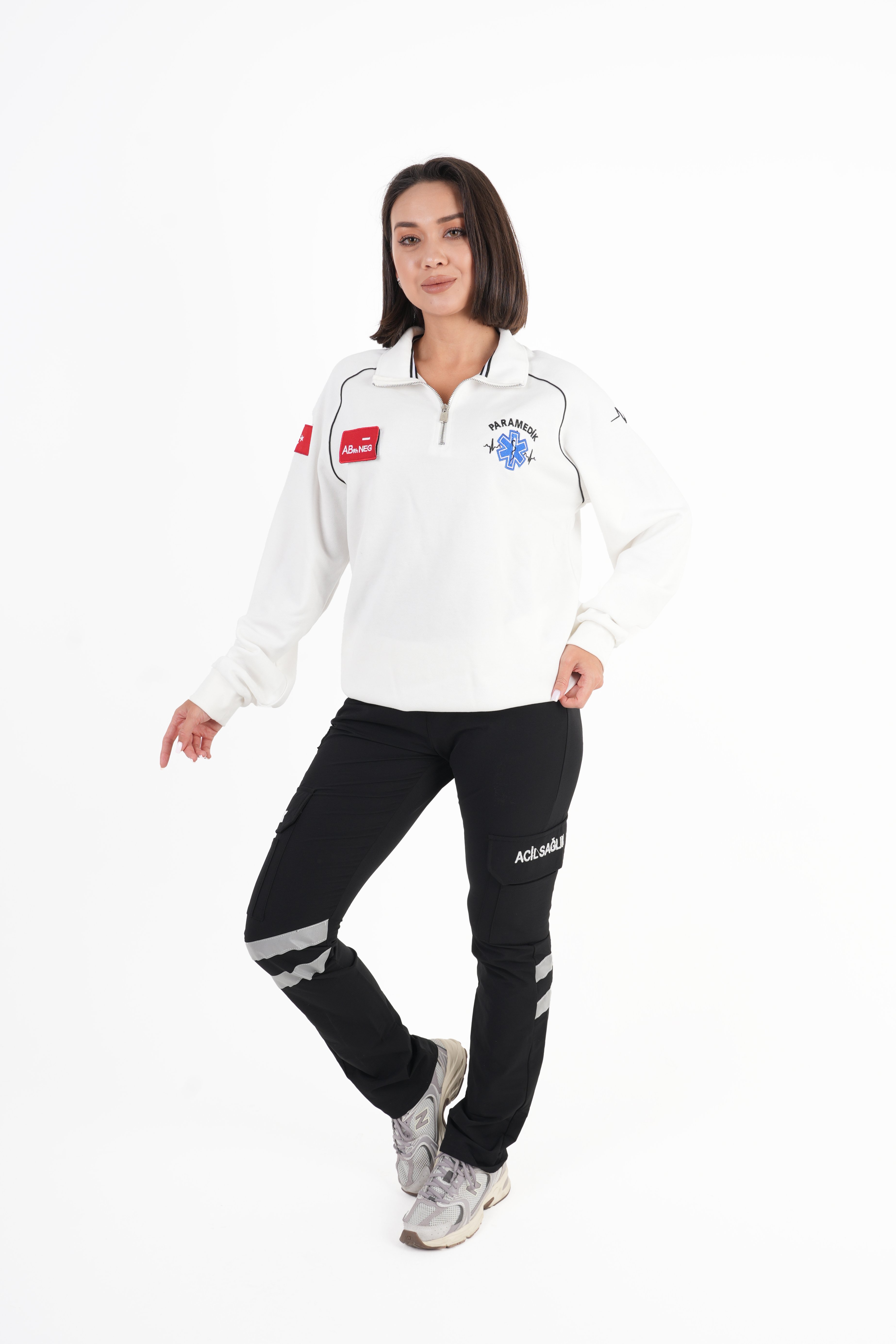 Paramedik Beyaz Fermuarlı Swit (Reglan Kol-Unisex)