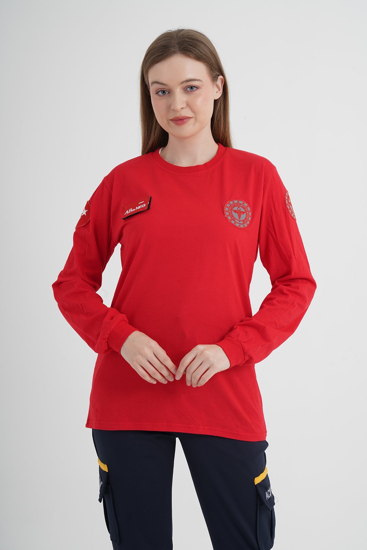 Evde Sağlık Kırmızı Uzun Kollu Penye T-shirt (Unisex)