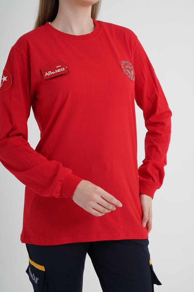 Evde Sağlık Kırmızı Uzun Kollu Penye T-shirt (Unisex)
