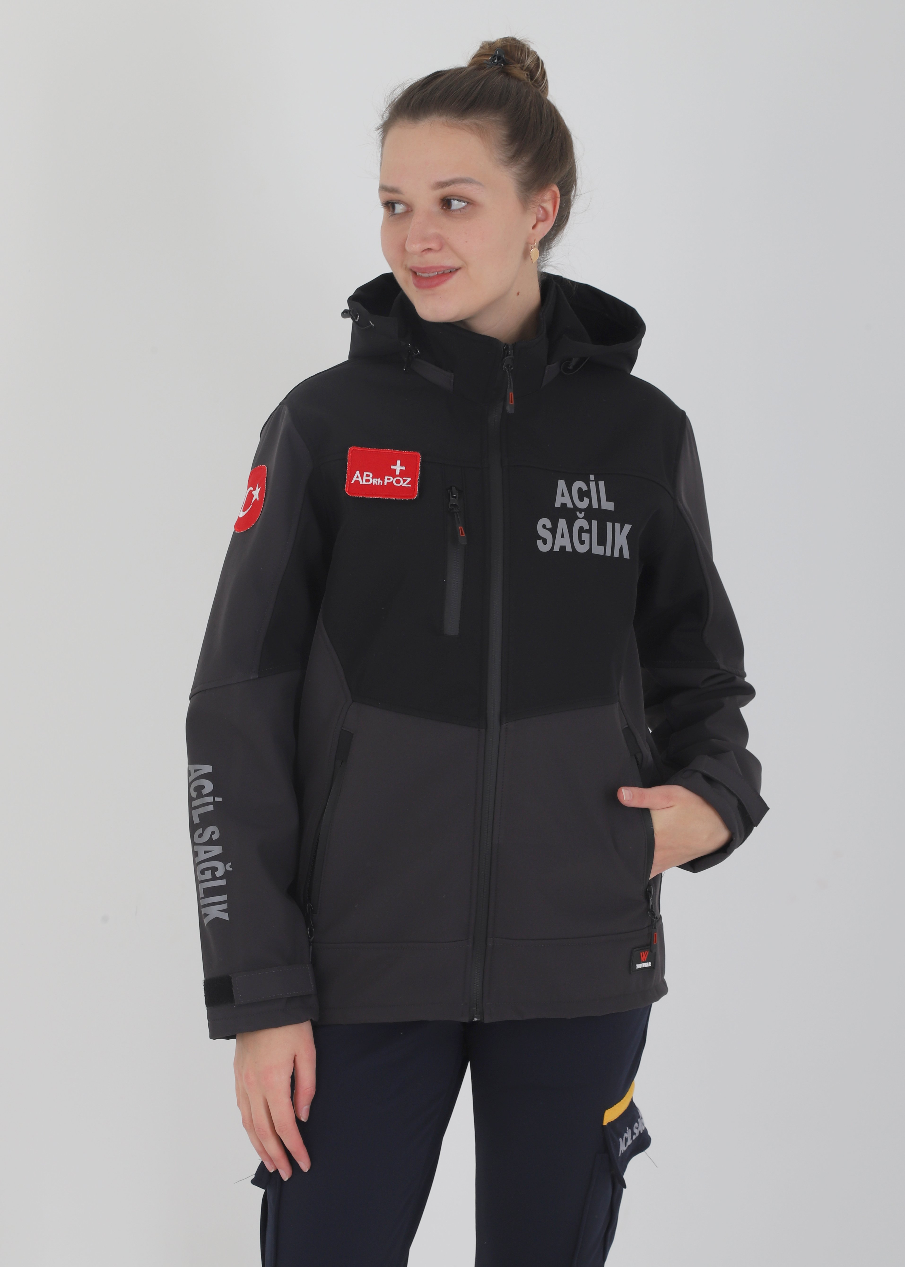 Yeni Acil Sağlık Füme-Siyah Shoftshell Mont (Su Geçirmez-Unisex)